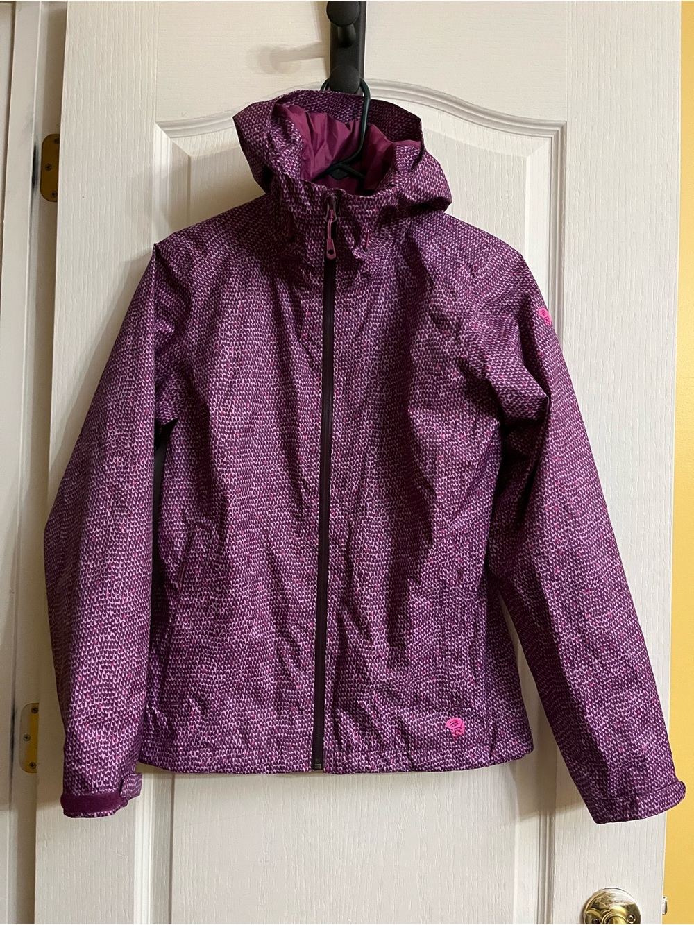 Mountain Hardwear Women’s Purple Nylon Jacket with Hood